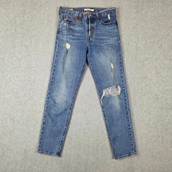 Levi's Wedgie Jeans Womens Size 26 Button Fly Distressed - Picture 1 of 16